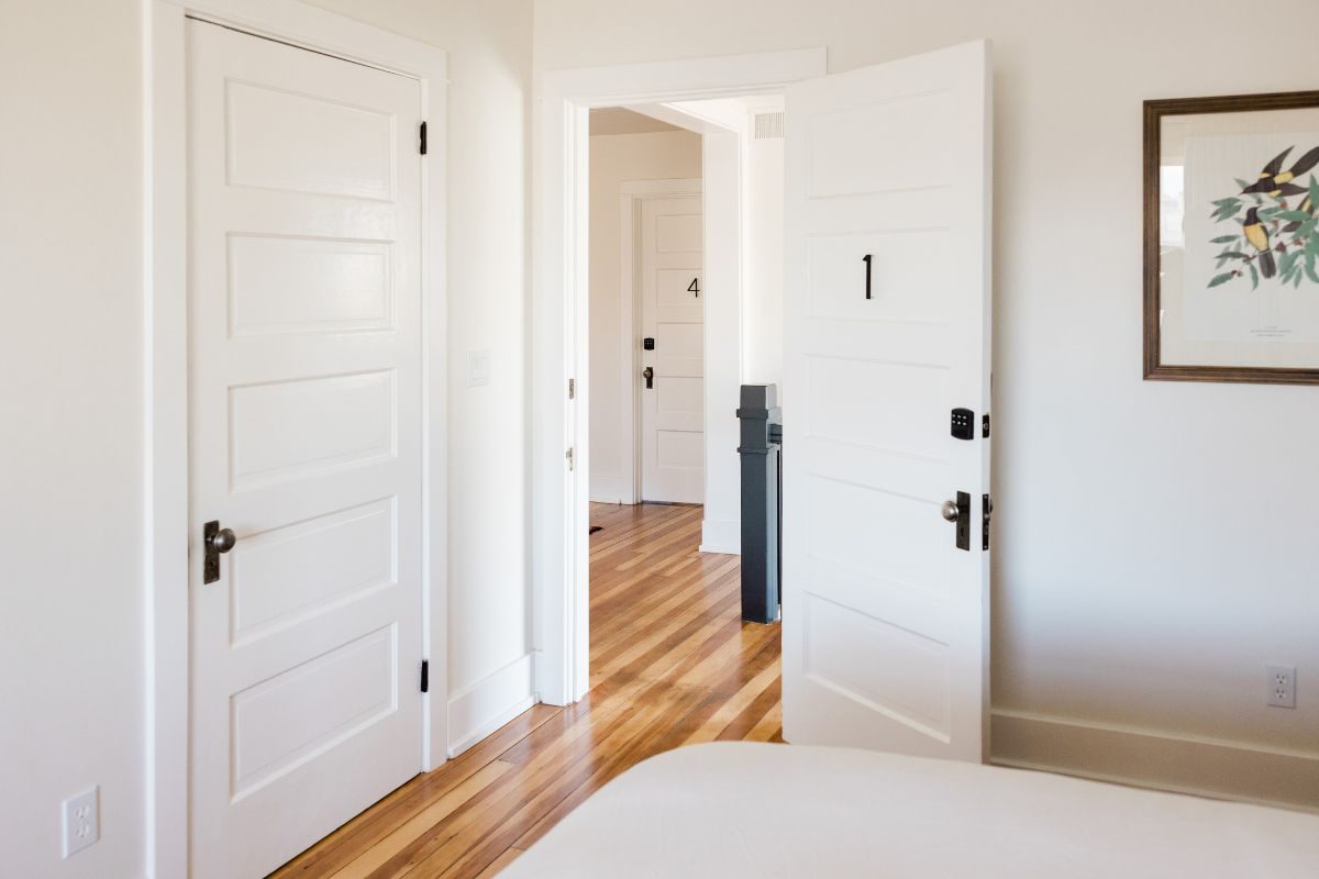 How to soundproof a door
