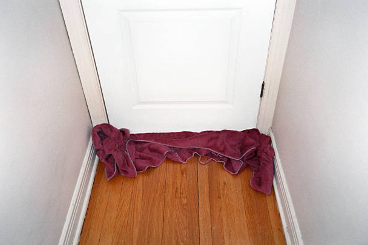 How to Soundproof a Room DIY