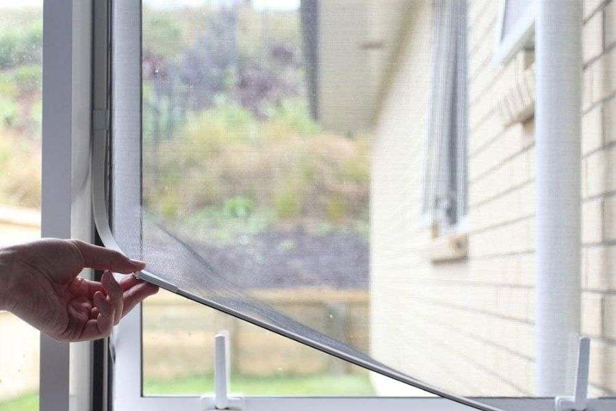 Magnetic Window Insert