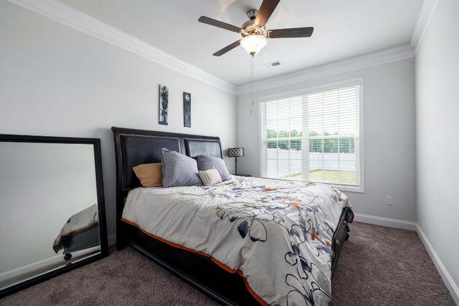 First Apartment Bedroom Decor Ideas 2